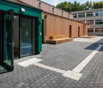 Sportkomplex Mohnweg: Außenansicht