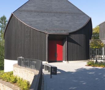 Außenansicht Kirche in Overath